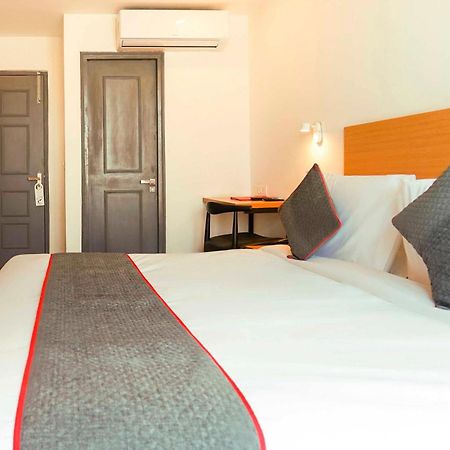 Townhouse O Hotel Aditya Residency Near Parthala Over Bridge Sector 121 Noida Indirapuram Zewnętrze zdjęcie