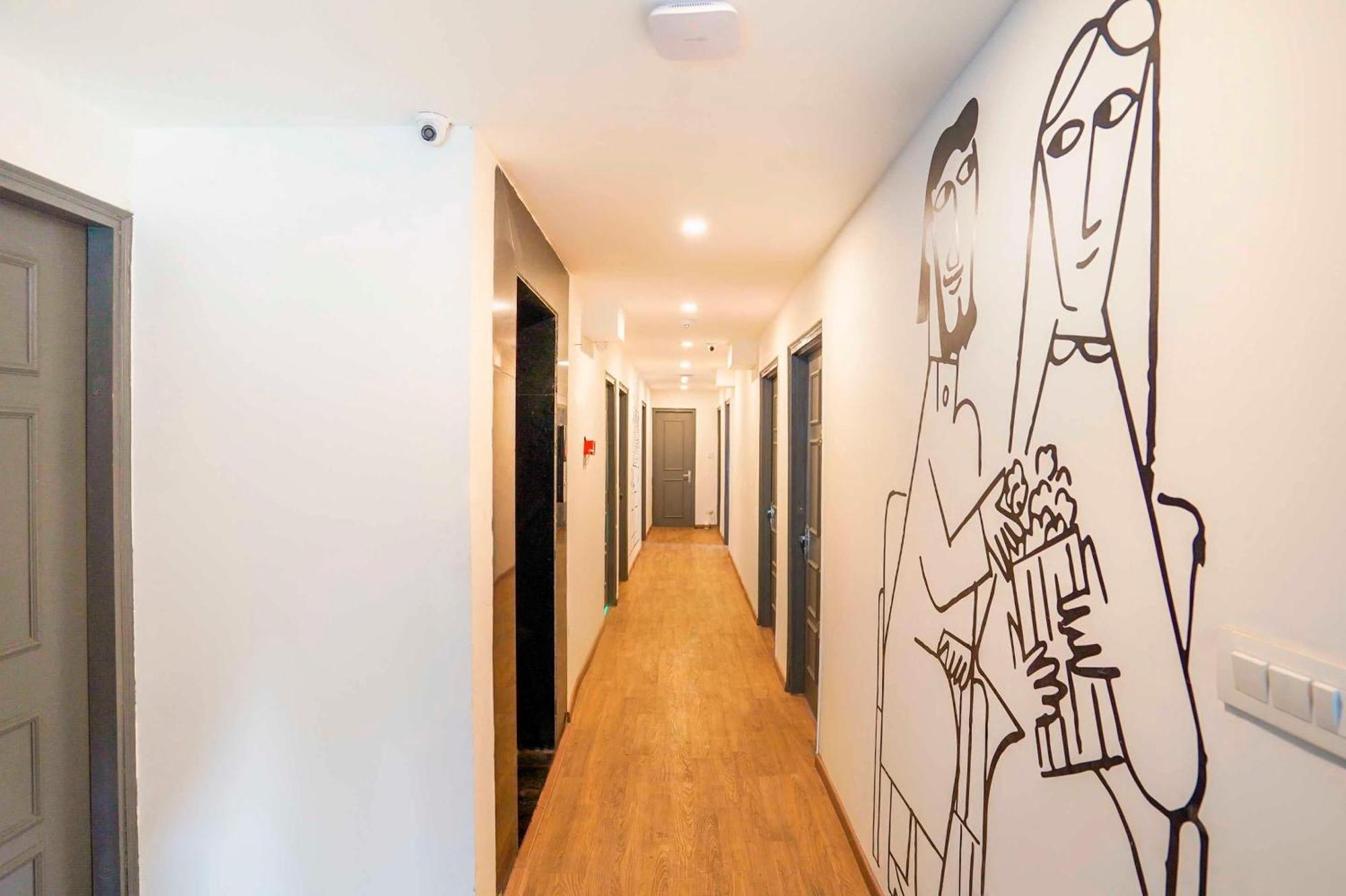 Townhouse O Hotel Aditya Residency Near Parthala Over Bridge Sector 121 Noida Indirapuram Zewnętrze zdjęcie