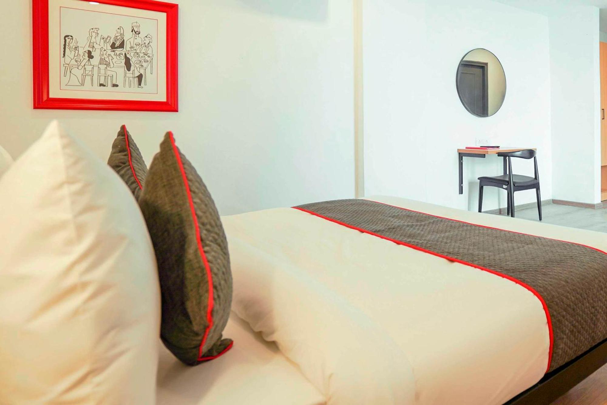 Townhouse O Hotel Aditya Residency Near Parthala Over Bridge Sector 121 Noida Indirapuram Zewnętrze zdjęcie