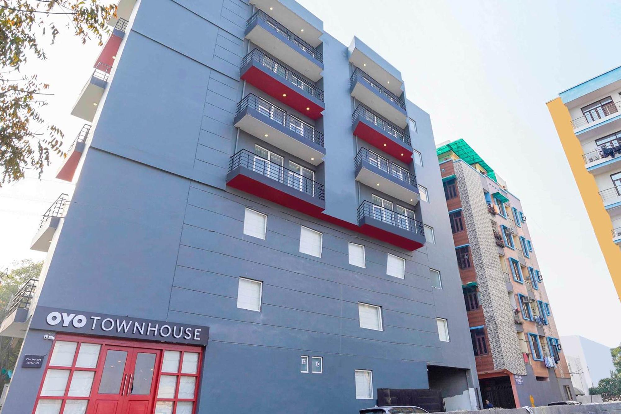 Townhouse O Hotel Aditya Residency Near Parthala Over Bridge Sector 121 Noida Indirapuram Zewnętrze zdjęcie